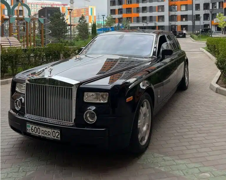 Чем аренда Rolls-Royce отличается от других премиальных авто?