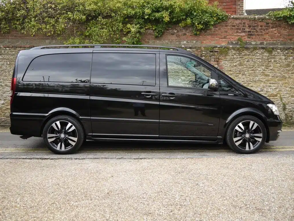 Mercedes Viano Lux