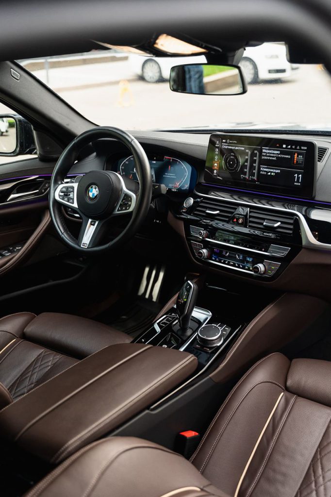 BMW 530i