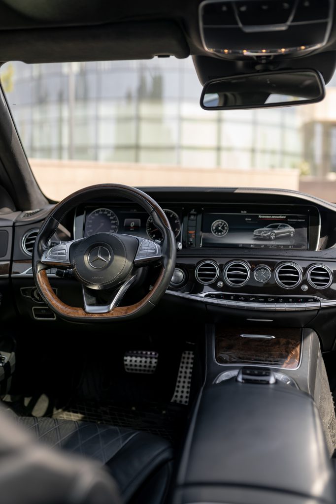 Mercedes-Benz S500