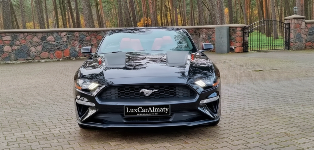 Ford Mustang 2021 Кабриолет