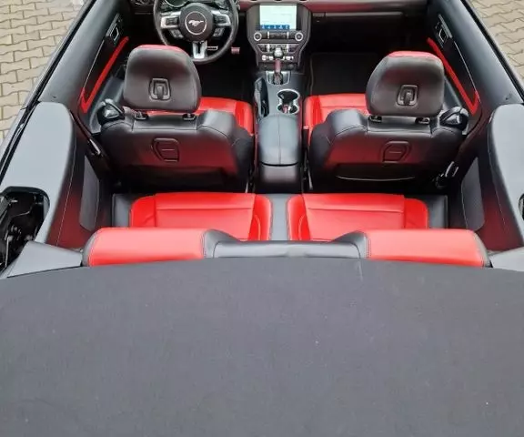 Ford Mustang 2021 Кабриолет