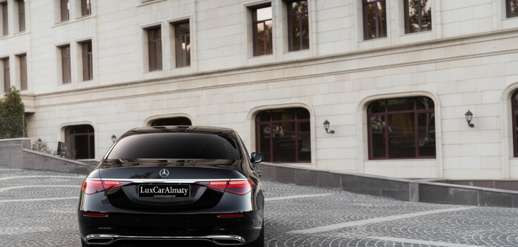 Mercedes-Benz S580