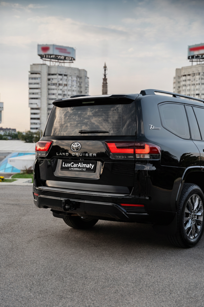 Toyota Land Cruiser 300
