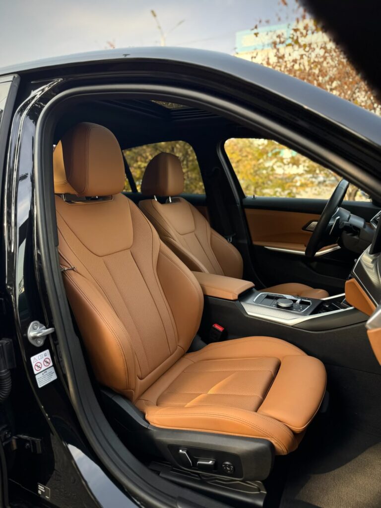 Аренда BMW 320i M-Package 2024 в Алматы — фото 2
