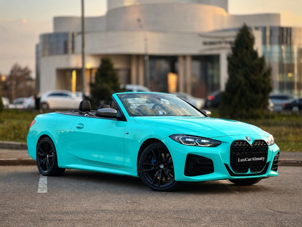 BMW M440i Cabriolet 2023