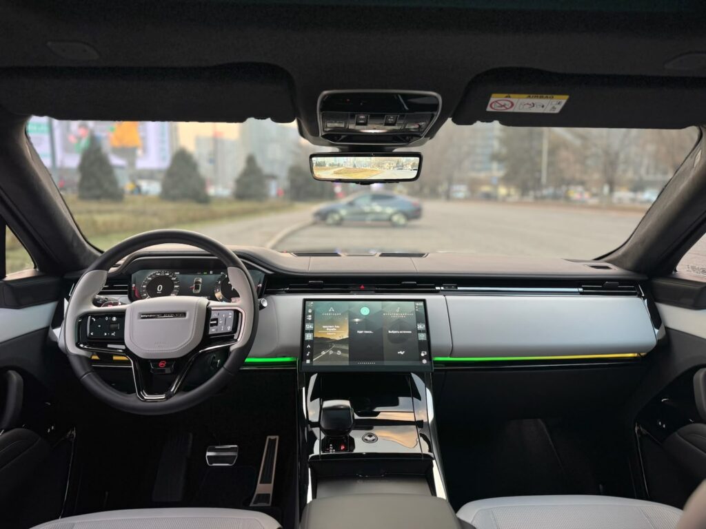 Аренда Range Rover Sport SV 2025 в Алматы — фото 6