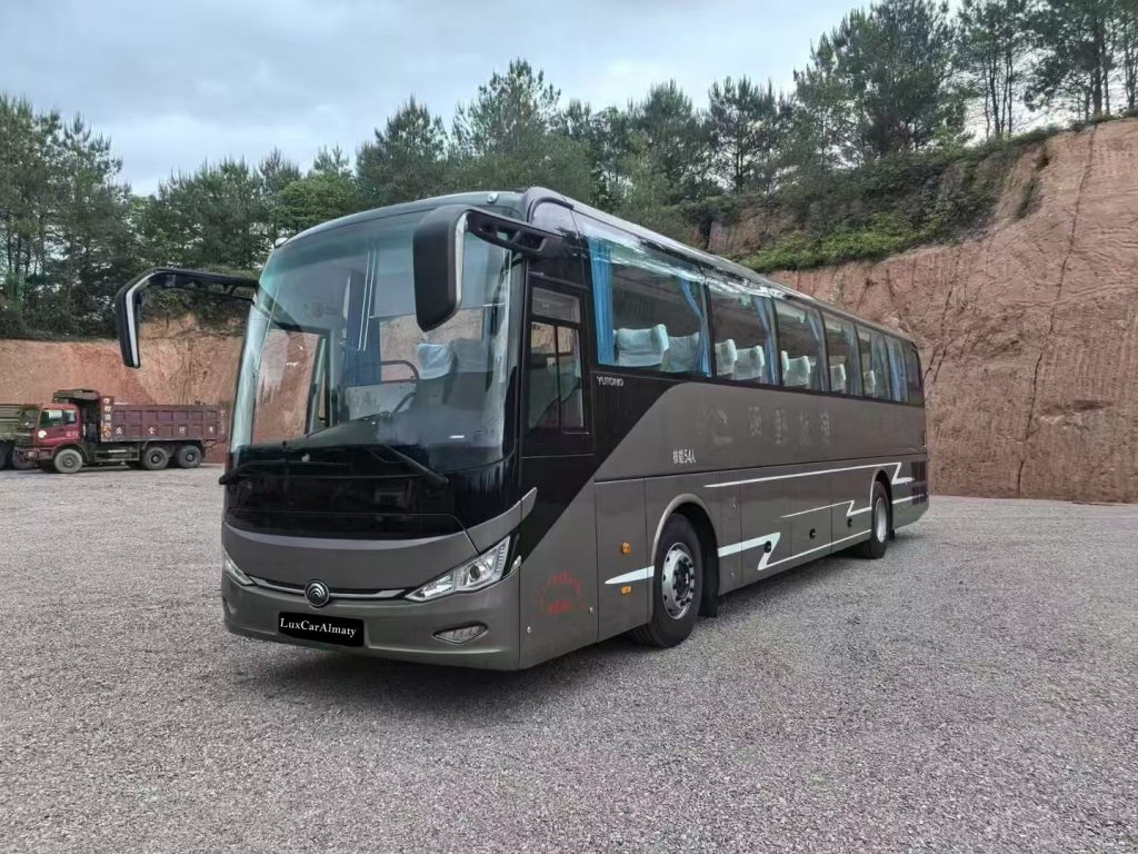 Yutong Premium VIP BUS 2024 (серый)