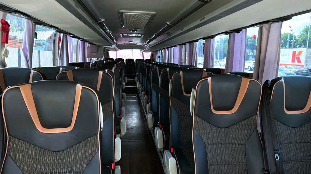 Yutong Premium VIP BUS 2024 (серый)